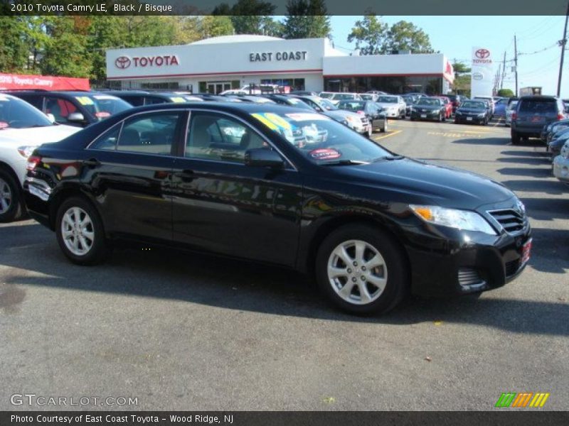 Black / Bisque 2010 Toyota Camry LE