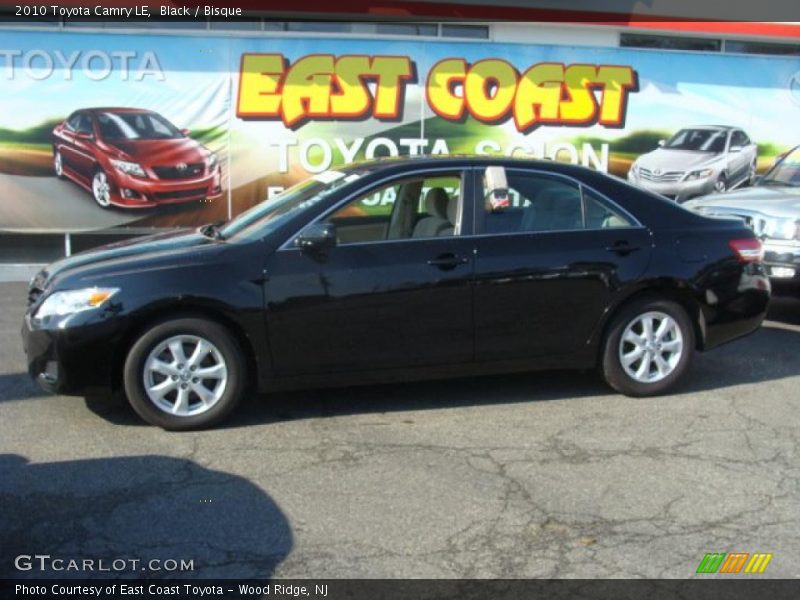 Black / Bisque 2010 Toyota Camry LE