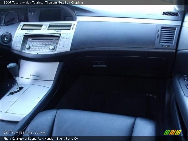 Titanium Metallic / Graphite 2006 Toyota Avalon Touring