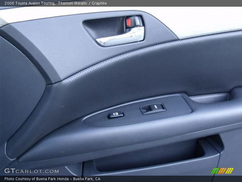 Titanium Metallic / Graphite 2006 Toyota Avalon Touring
