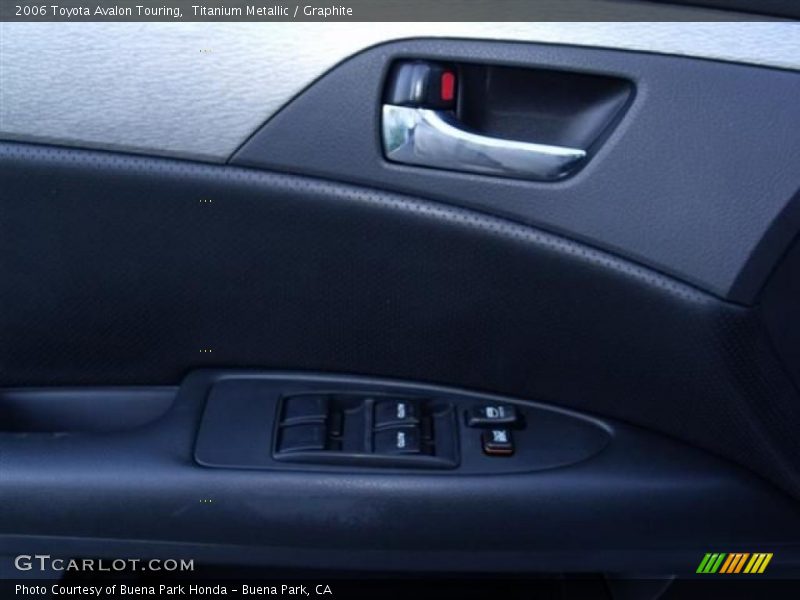 Titanium Metallic / Graphite 2006 Toyota Avalon Touring