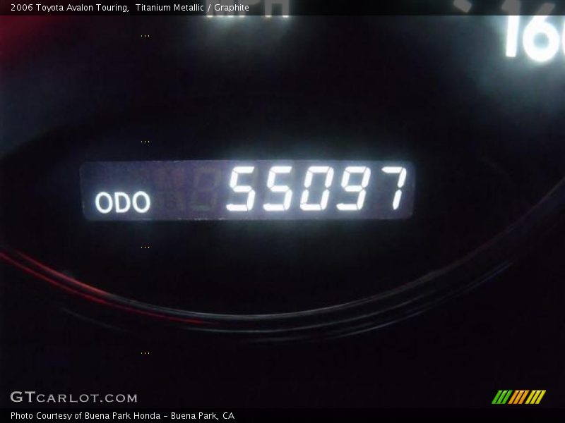Titanium Metallic / Graphite 2006 Toyota Avalon Touring