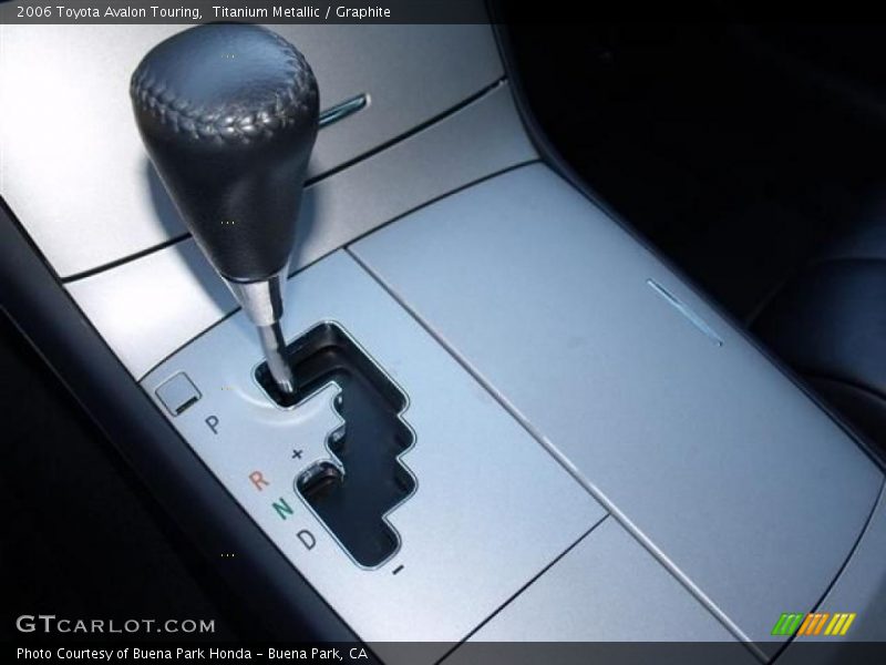 Titanium Metallic / Graphite 2006 Toyota Avalon Touring