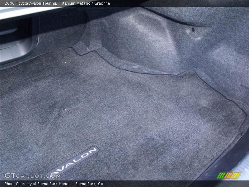 Titanium Metallic / Graphite 2006 Toyota Avalon Touring