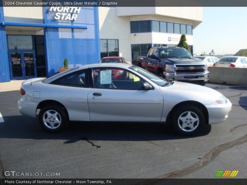 Ultra Silver Metallic / Graphite 2004 Chevrolet Cavalier Coupe