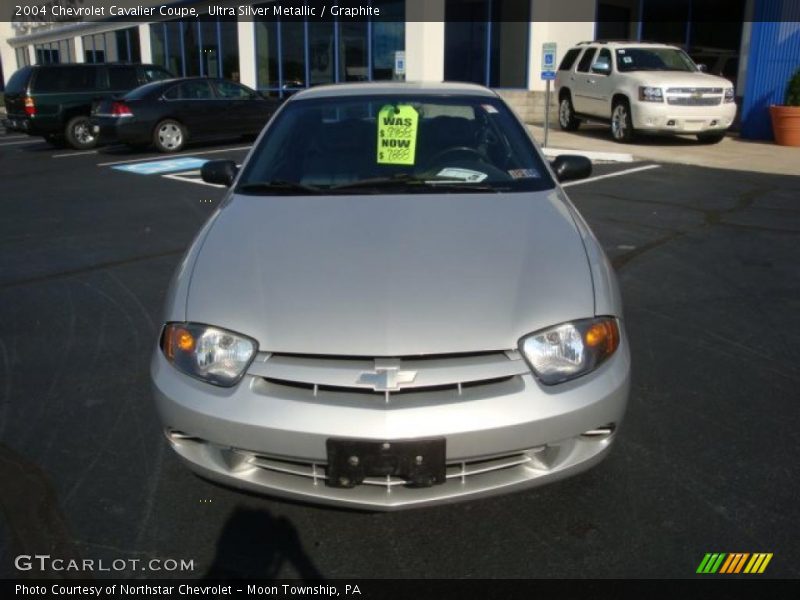 Ultra Silver Metallic / Graphite 2004 Chevrolet Cavalier Coupe