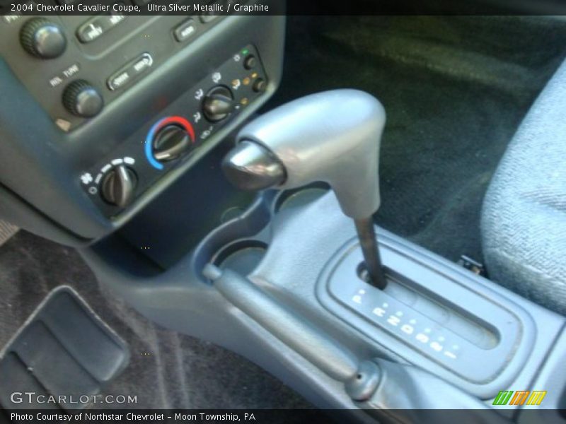 Ultra Silver Metallic / Graphite 2004 Chevrolet Cavalier Coupe