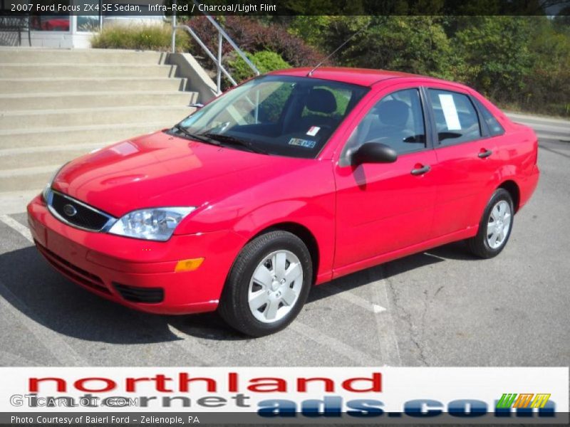 Infra-Red / Charcoal/Light Flint 2007 Ford Focus ZX4 SE Sedan