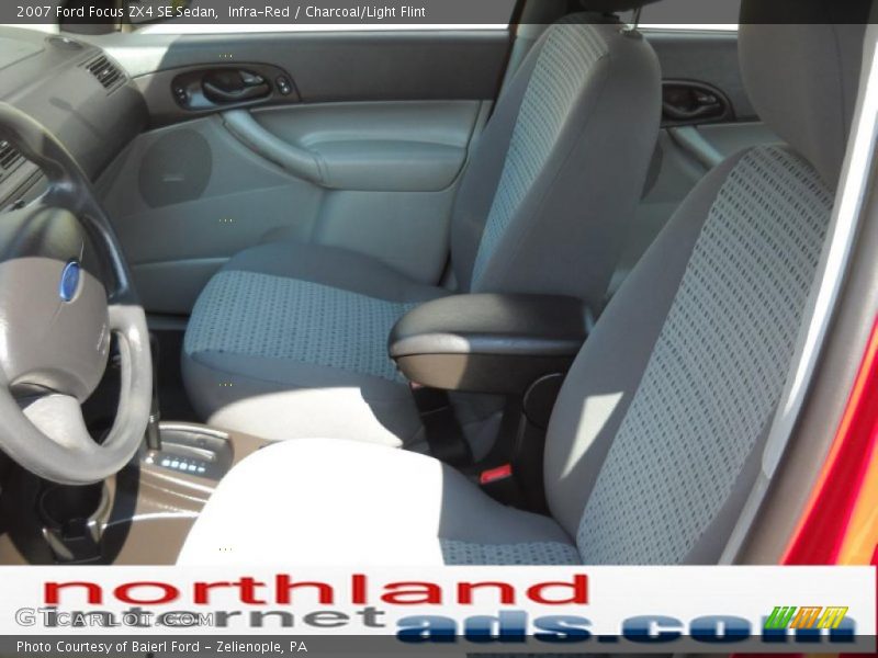 Infra-Red / Charcoal/Light Flint 2007 Ford Focus ZX4 SE Sedan