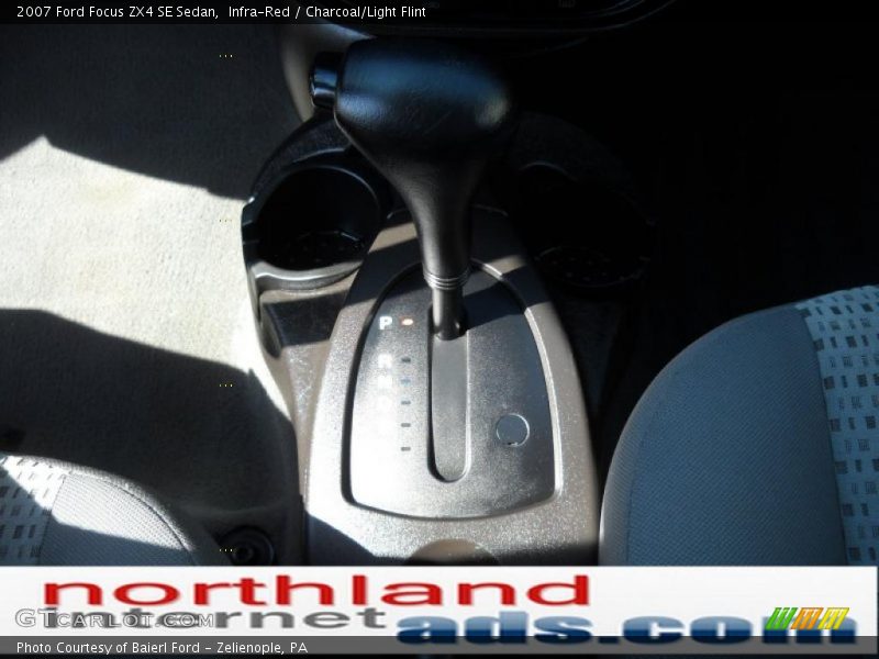 Infra-Red / Charcoal/Light Flint 2007 Ford Focus ZX4 SE Sedan