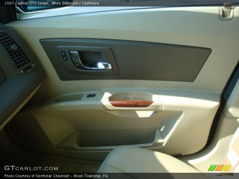 White Diamond / Cashmere 2007 Cadillac CTS Sedan
