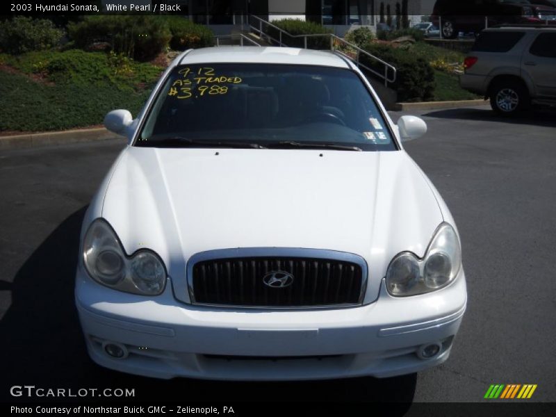 White Pearl / Black 2003 Hyundai Sonata