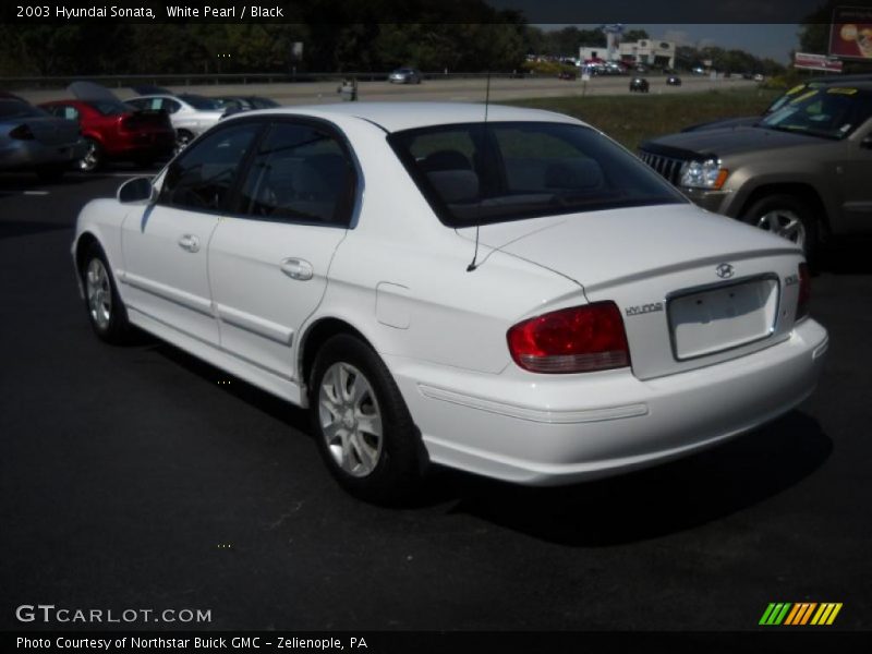 White Pearl / Black 2003 Hyundai Sonata