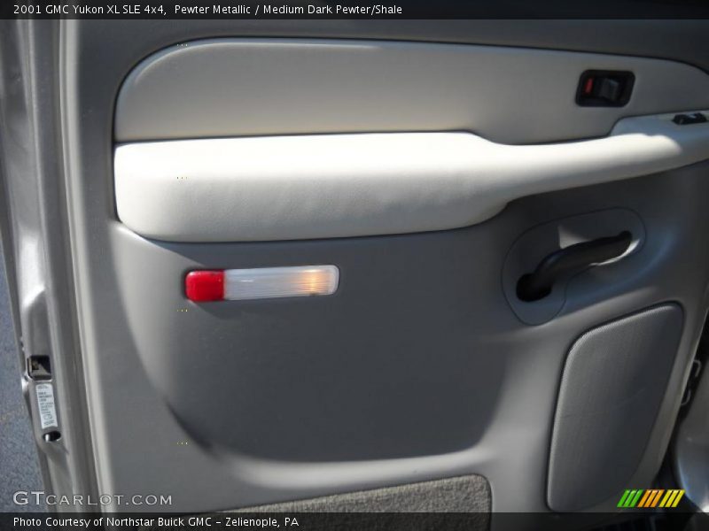 Pewter Metallic / Medium Dark Pewter/Shale 2001 GMC Yukon XL SLE 4x4