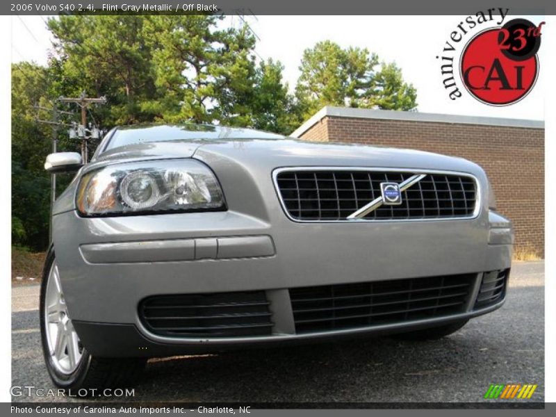 Flint Gray Metallic / Off Black 2006 Volvo S40 2.4i