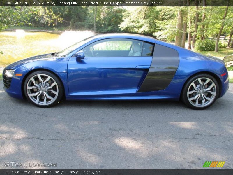  2009 R8 5.2 FSI quattro Sepang Blue Pearl Effect
