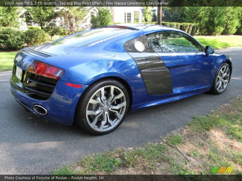  2009 R8 5.2 FSI quattro Sepang Blue Pearl Effect