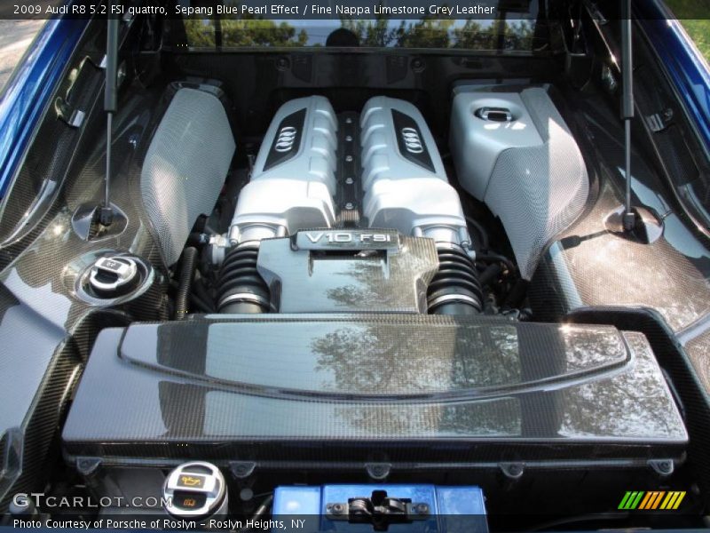  2009 R8 5.2 FSI quattro Engine - 5.2 Liter FSI DOHC 40-Valve VVT V10 Engine