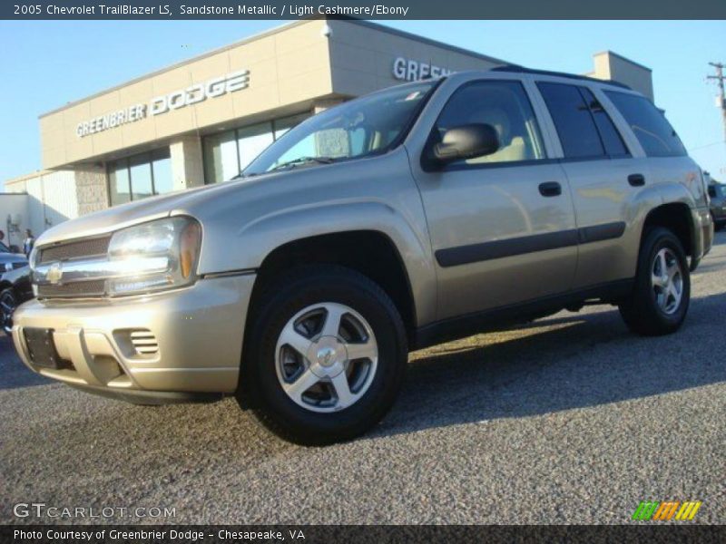 Sandstone Metallic / Light Cashmere/Ebony 2005 Chevrolet TrailBlazer LS