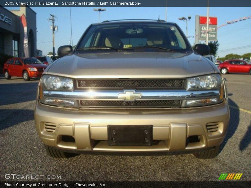 Sandstone Metallic / Light Cashmere/Ebony 2005 Chevrolet TrailBlazer LS