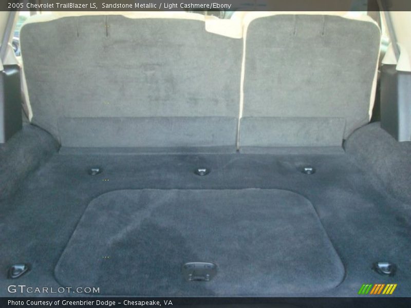 Sandstone Metallic / Light Cashmere/Ebony 2005 Chevrolet TrailBlazer LS