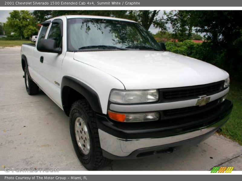 Summit White / Graphite 2001 Chevrolet Silverado 1500 Extended Cab 4x4