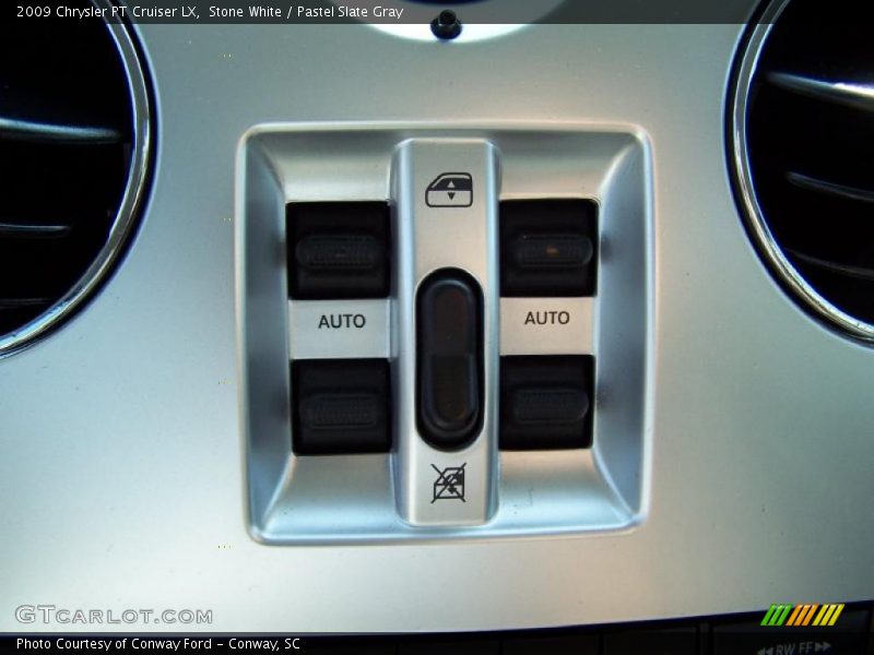 Stone White / Pastel Slate Gray 2009 Chrysler PT Cruiser LX