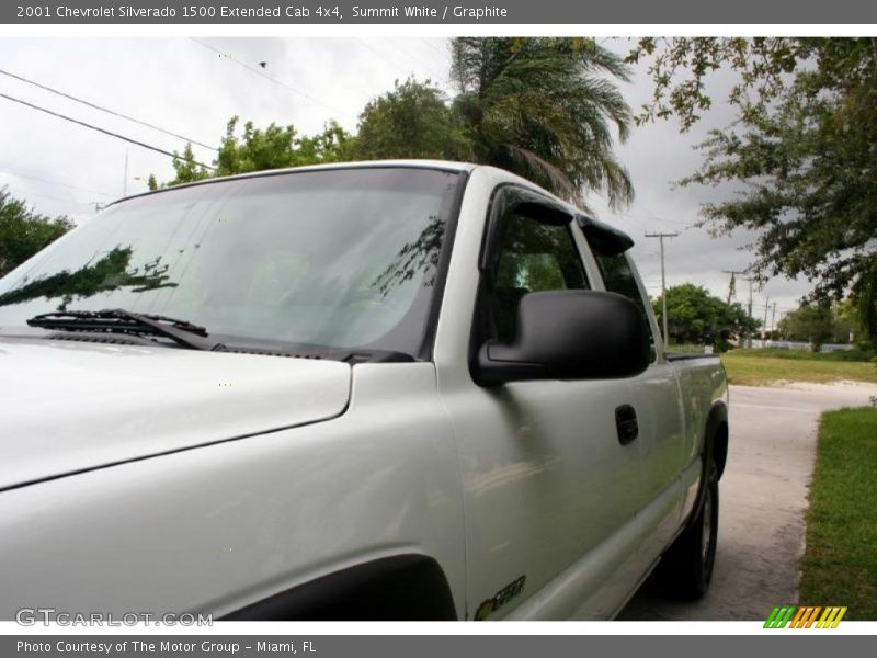 Summit White / Graphite 2001 Chevrolet Silverado 1500 Extended Cab 4x4
