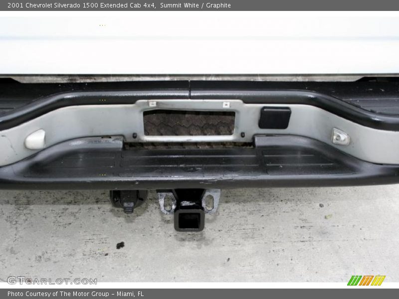 Summit White / Graphite 2001 Chevrolet Silverado 1500 Extended Cab 4x4