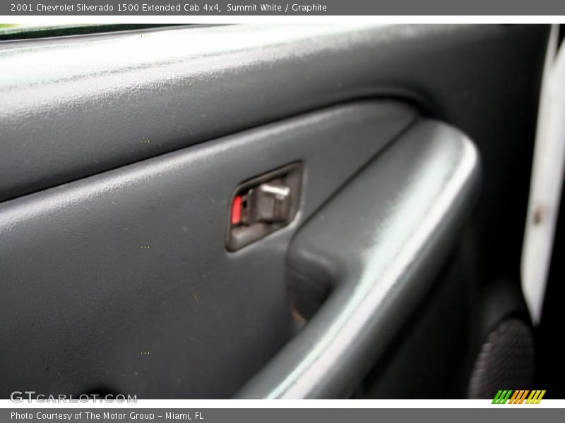Summit White / Graphite 2001 Chevrolet Silverado 1500 Extended Cab 4x4