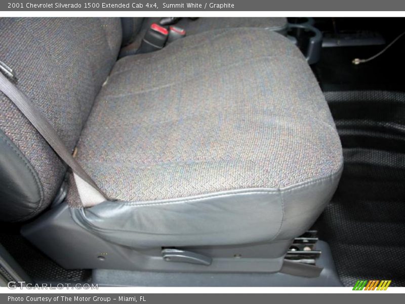 Summit White / Graphite 2001 Chevrolet Silverado 1500 Extended Cab 4x4