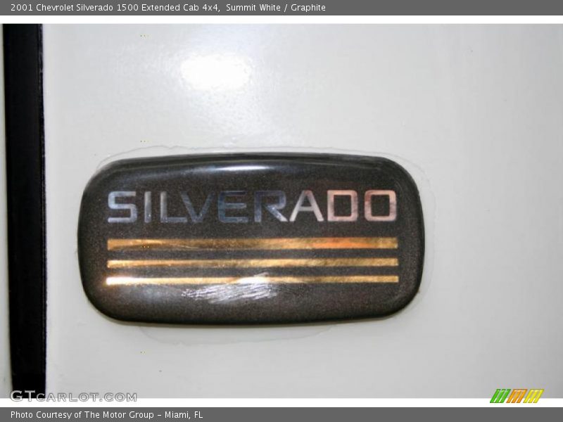 Summit White / Graphite 2001 Chevrolet Silverado 1500 Extended Cab 4x4