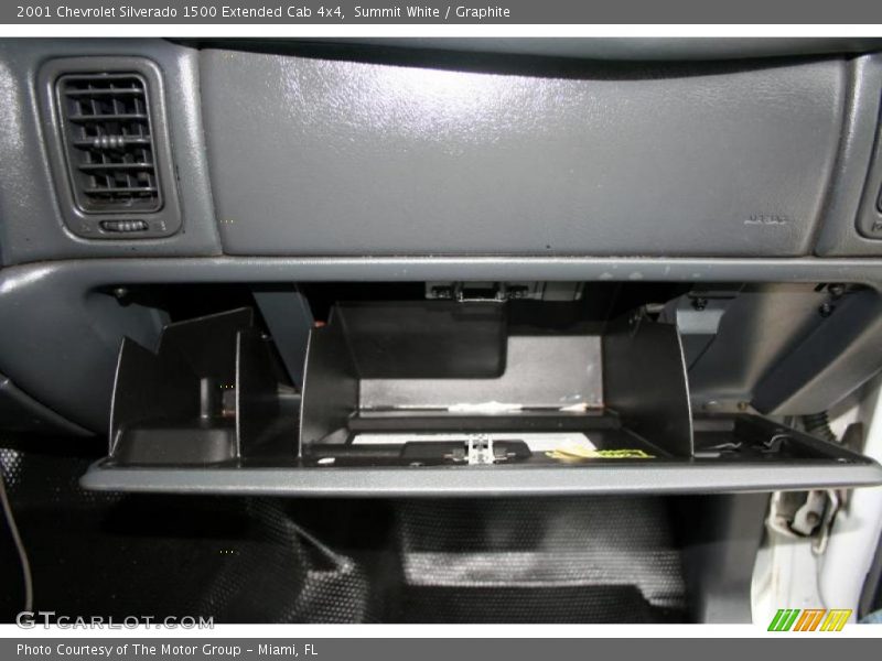 Summit White / Graphite 2001 Chevrolet Silverado 1500 Extended Cab 4x4