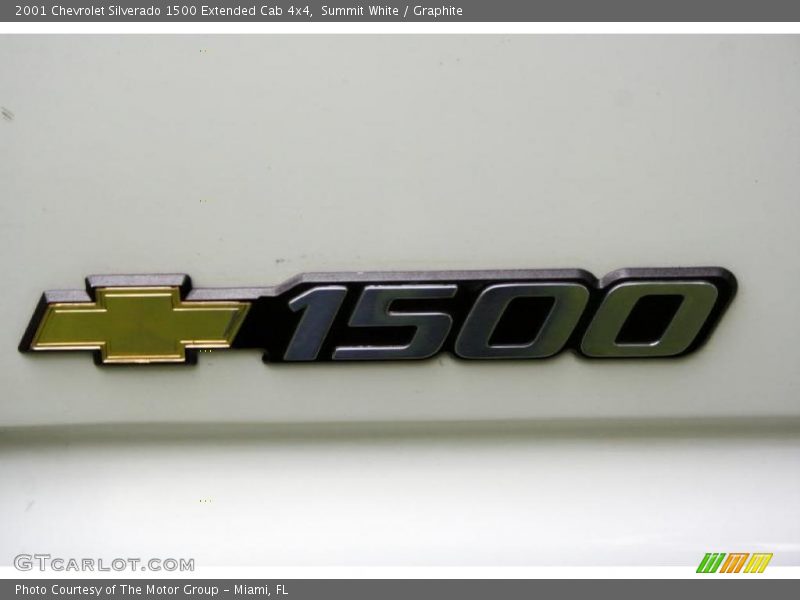 Summit White / Graphite 2001 Chevrolet Silverado 1500 Extended Cab 4x4