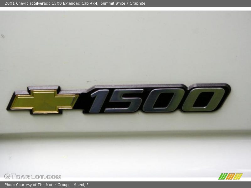 Summit White / Graphite 2001 Chevrolet Silverado 1500 Extended Cab 4x4
