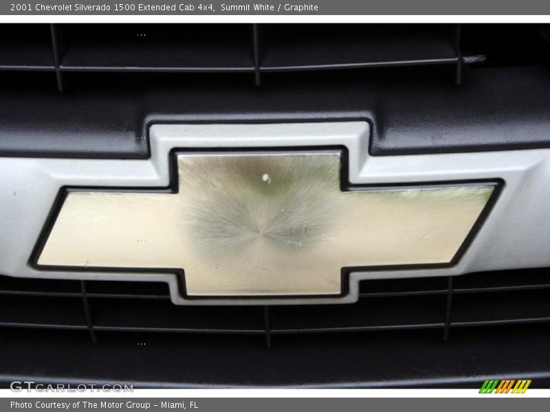 Summit White / Graphite 2001 Chevrolet Silverado 1500 Extended Cab 4x4