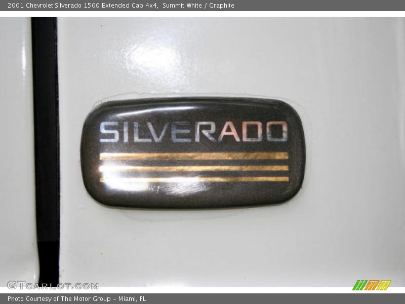 Summit White / Graphite 2001 Chevrolet Silverado 1500 Extended Cab 4x4