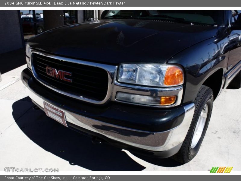 Deep Blue Metallic / Pewter/Dark Pewter 2004 GMC Yukon SLE 4x4