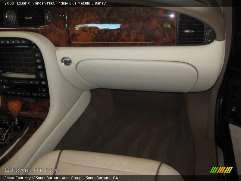 Indigo Blue Metallic / Barley 2008 Jaguar XJ Vanden Plas