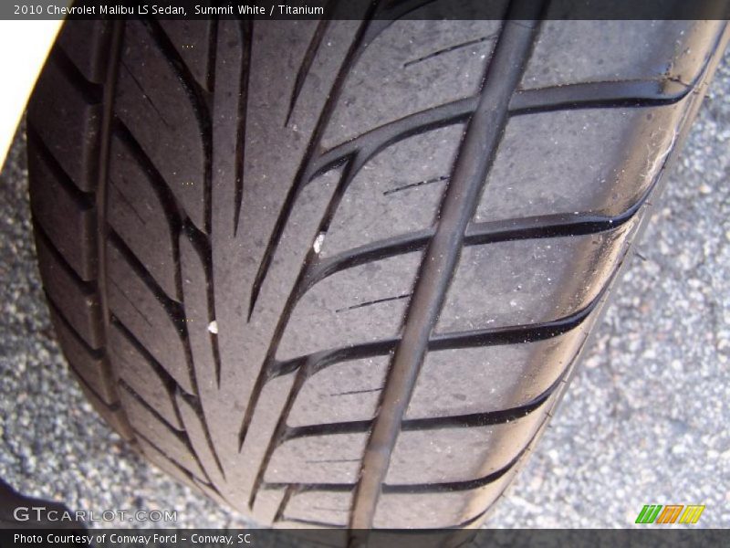 Summit White / Titanium 2010 Chevrolet Malibu LS Sedan