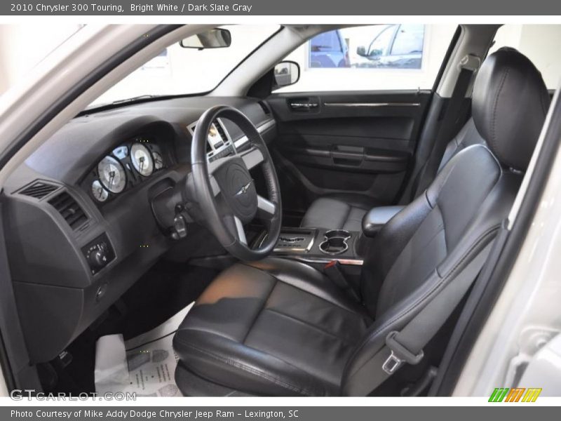 Bright White / Dark Slate Gray 2010 Chrysler 300 Touring