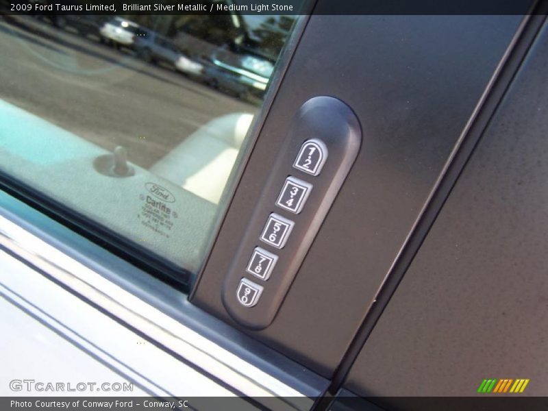 Brilliant Silver Metallic / Medium Light Stone 2009 Ford Taurus Limited