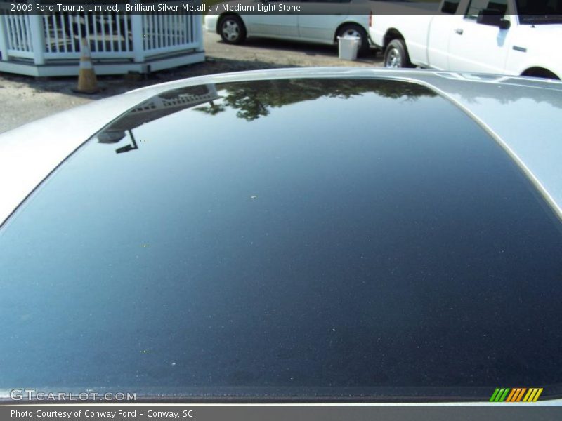 Brilliant Silver Metallic / Medium Light Stone 2009 Ford Taurus Limited