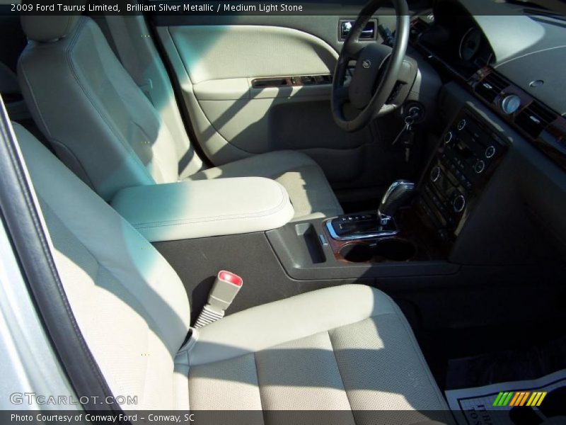Brilliant Silver Metallic / Medium Light Stone 2009 Ford Taurus Limited