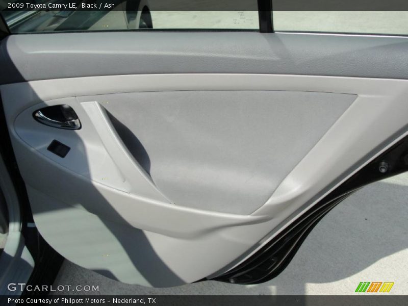Black / Ash 2009 Toyota Camry LE