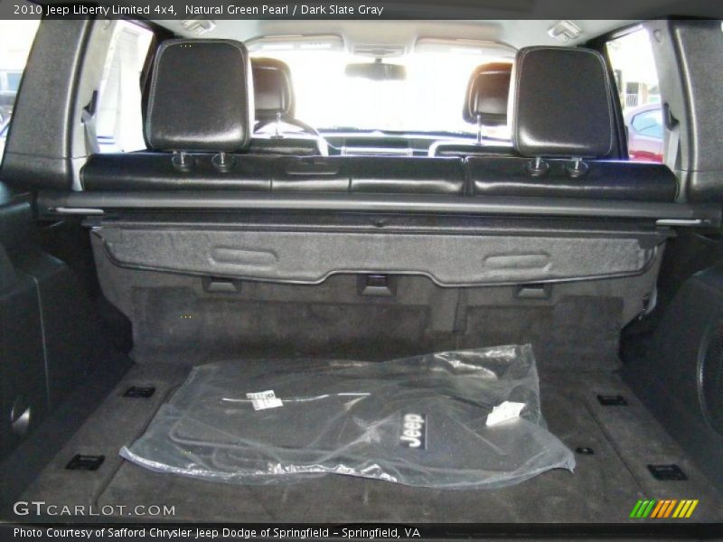 Natural Green Pearl / Dark Slate Gray 2010 Jeep Liberty Limited 4x4