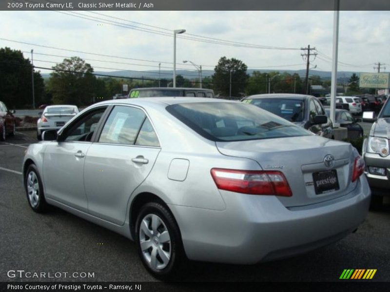 Classic Silver Metallic / Ash 2009 Toyota Camry LE