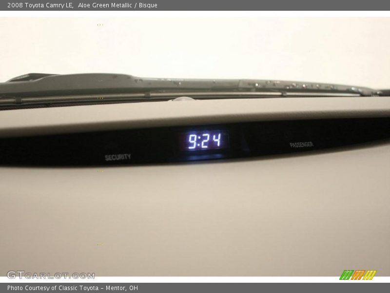 Aloe Green Metallic / Bisque 2008 Toyota Camry LE