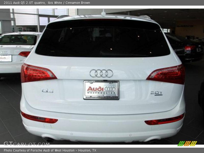 Ibis White / Cinnamon Brown 2011 Audi Q5 2.0T quattro