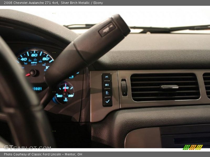 Silver Birch Metallic / Ebony 2008 Chevrolet Avalanche Z71 4x4